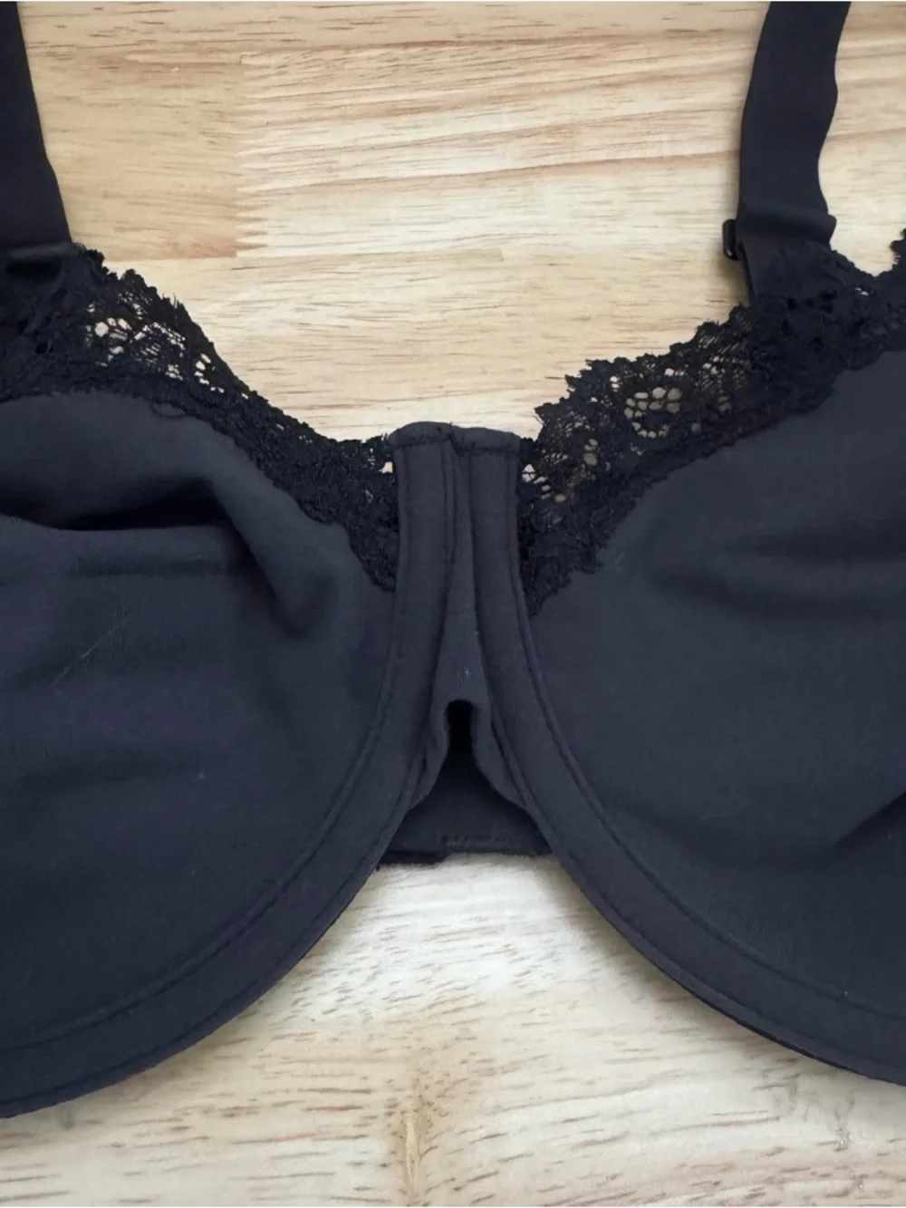 SKIMS Onyx Fits Everybody Lace Unlined Full Coverage Bra - Picture 4 of 8